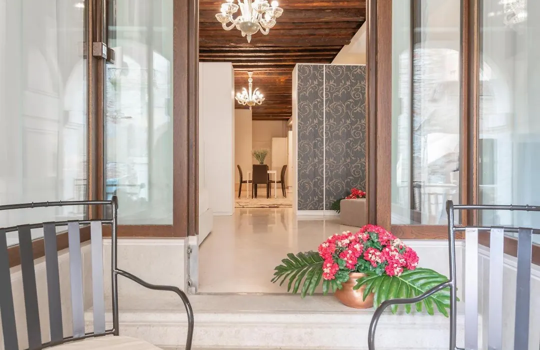 Riva Palace Apartments By Wonderful Italy-1